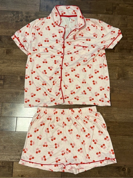 Other - Cherry Print Pajama Set Women’s XL Pink Button Up Short Sleeve & Shorts Sleepwea
